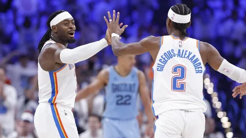 黄蜂主场挑战太阳：NBA三连胜能否持续